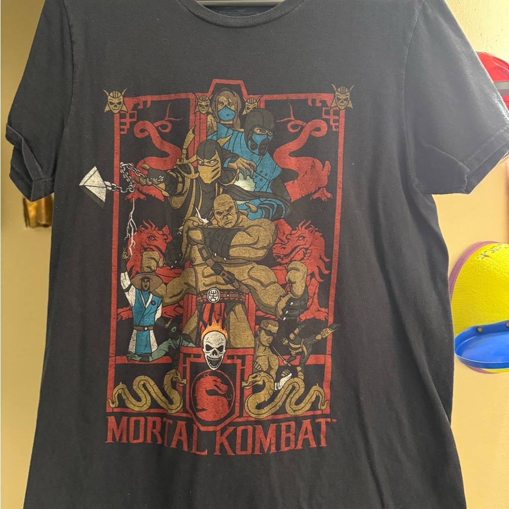 Mortal Kombat Black Graphic T-Shirt